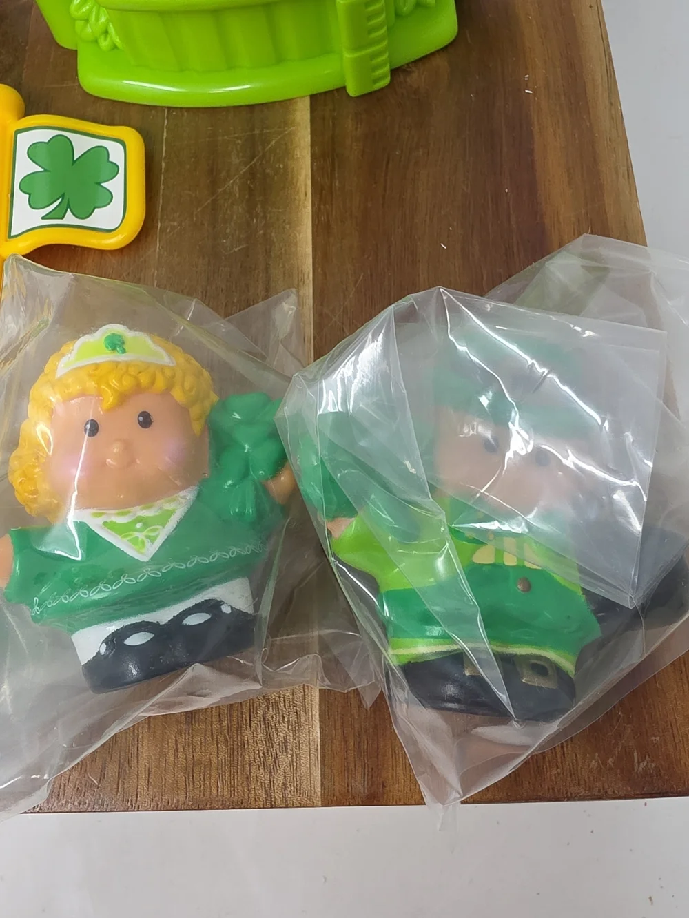 Fisher-Price Little People St. Patrick's Day Parade Play Set - White